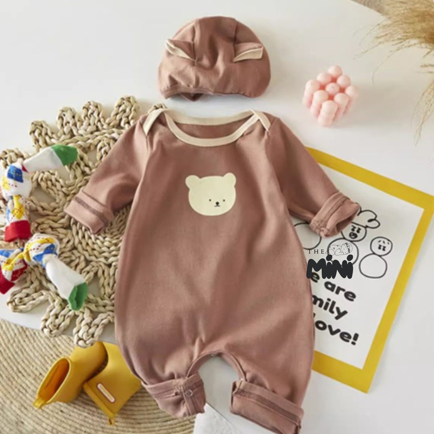 Set gấu iu - 2 món bodysuit tay dài kèm nón - M011B