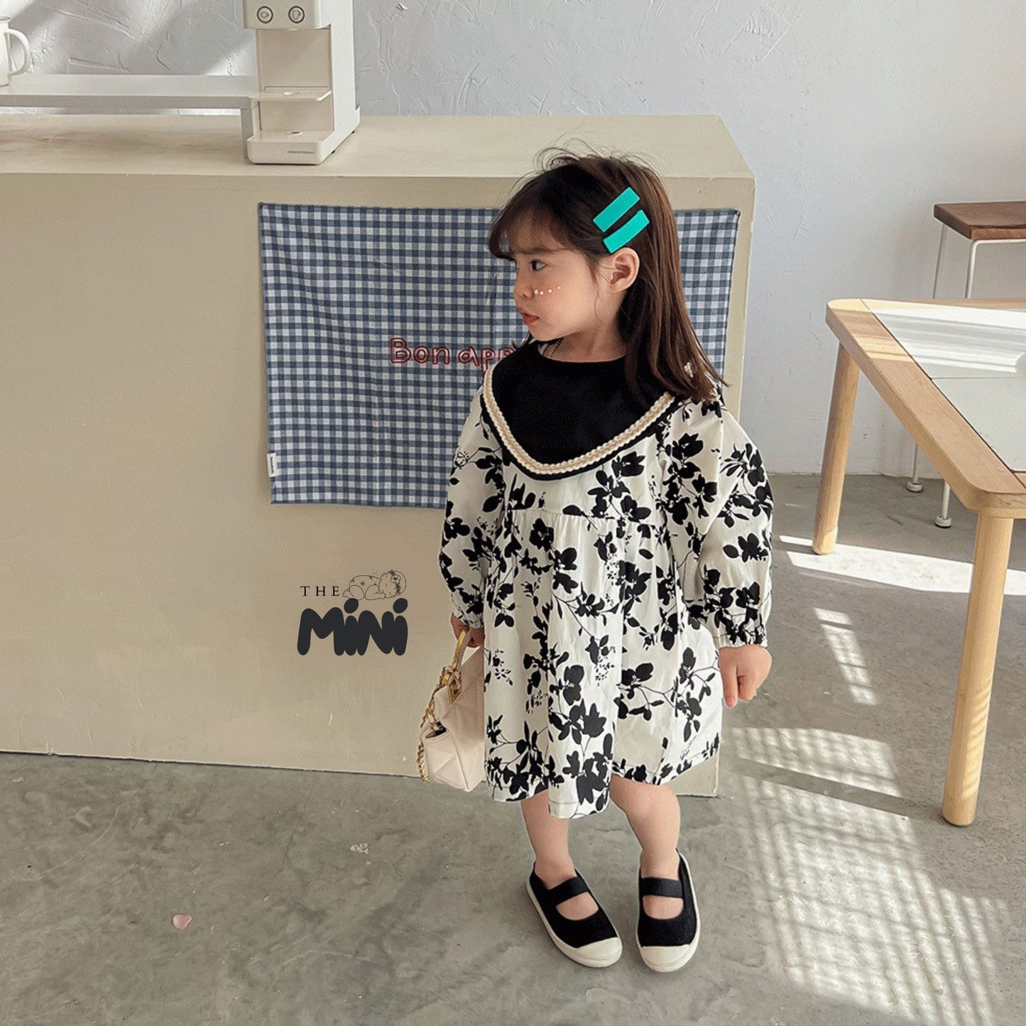 Váy hoa nhí style Pháp - Đen - A086