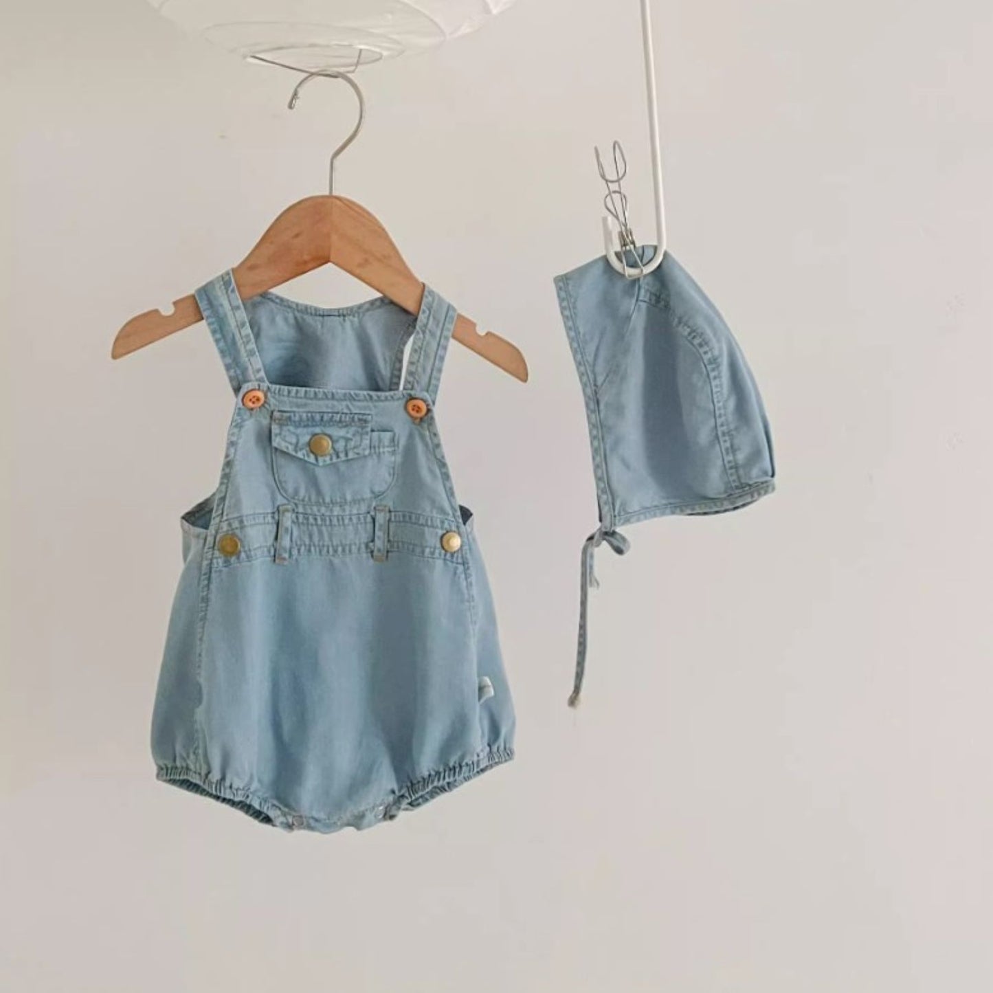 Yếm Jeans đón tết - 2 màu xanh trắng - A060A