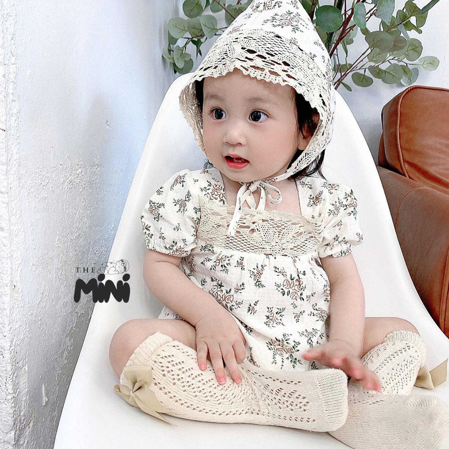 Bodysuit Hoa Nhí Korea - Set bodysuit kèm nón - A049