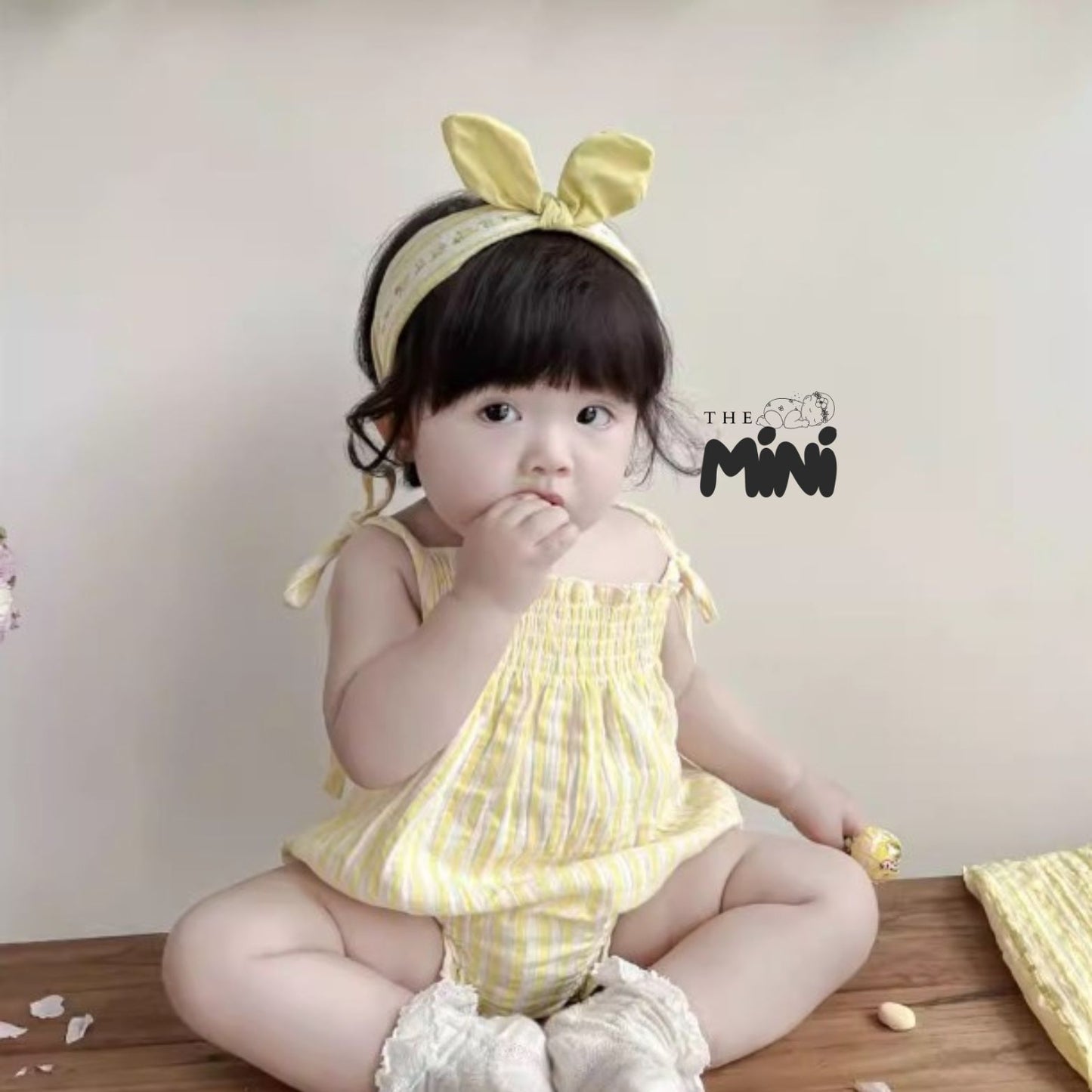 Bodysuit Nắng vàng Korea - A054A